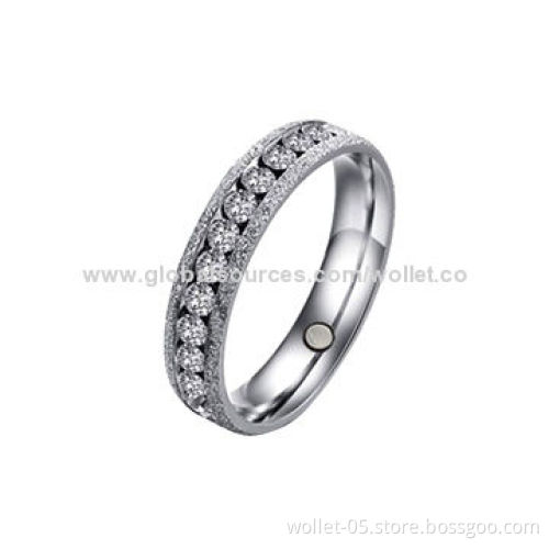 Fashionable and Beautiful 316L Stainless Steel Jewelry Wedding Ring with Swarovski Stone